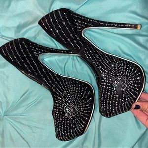 Women’s Black & Diamond Heels from Sheike - Size 10